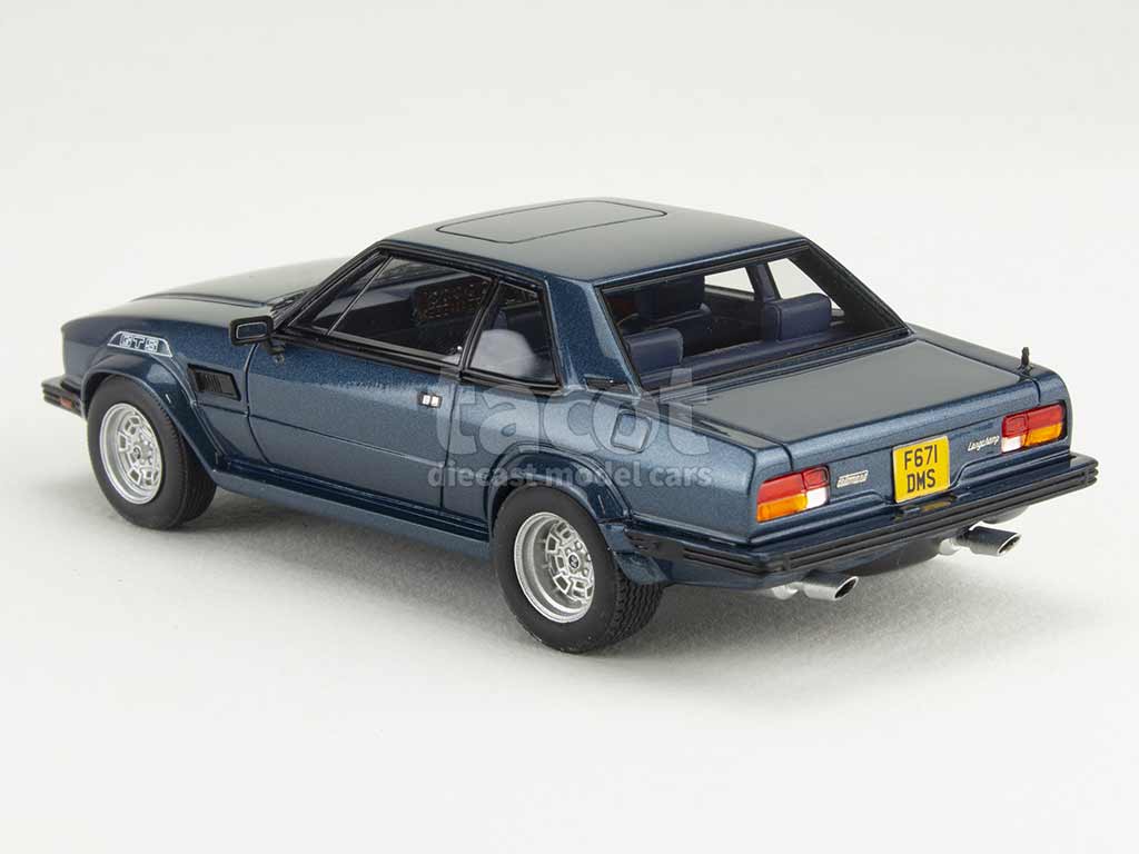 106349 De Tomaso Longchamp GTS/E 1988