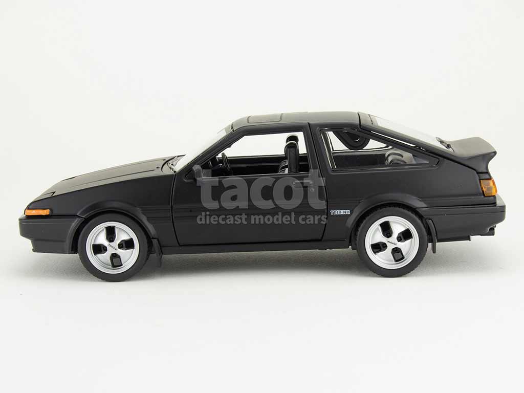 106367 Toyota Sprinter Trueno AE86 1983