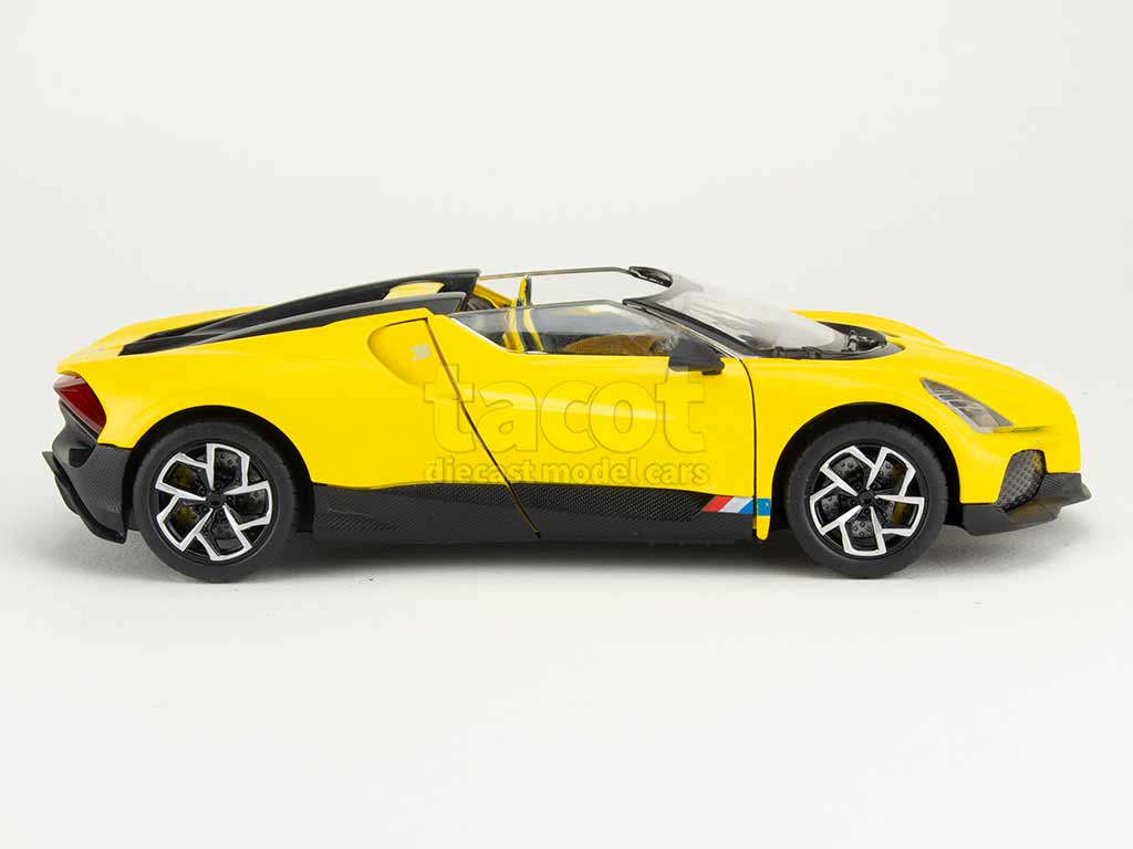 106395 Bugatti Mistral W16 2022