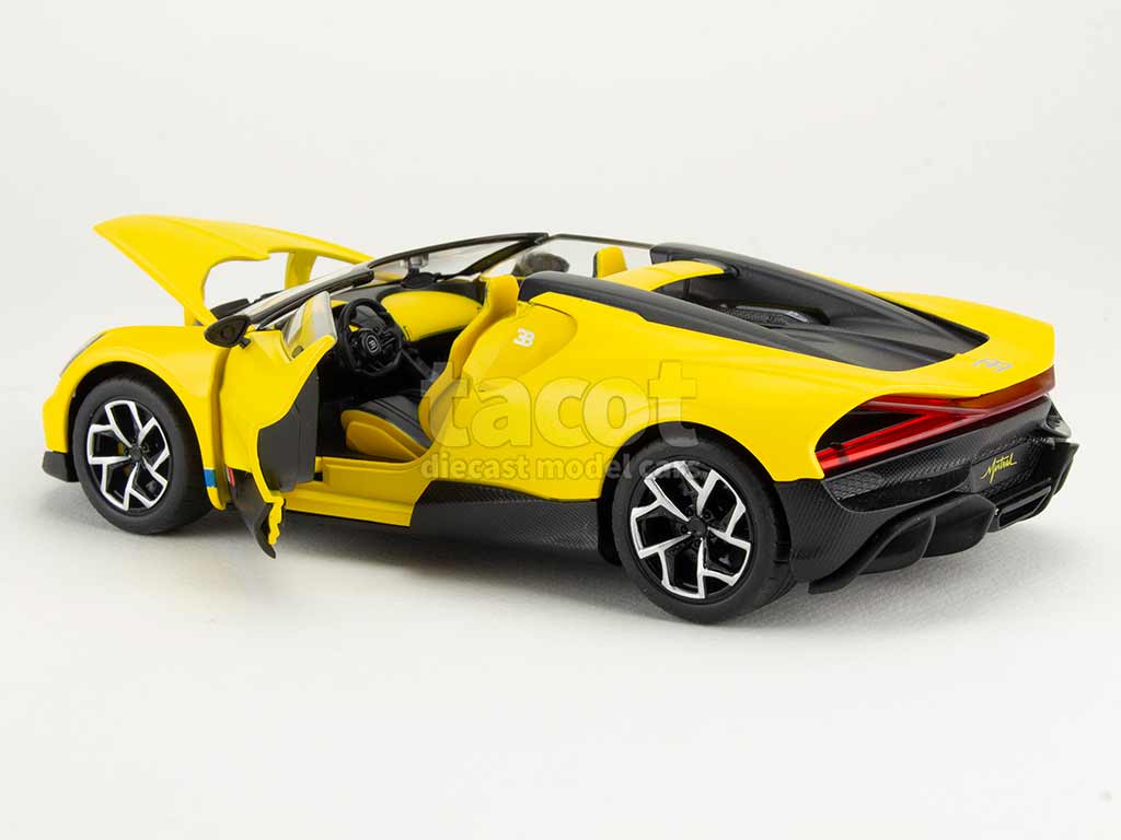106395 Bugatti Mistral W16 2022