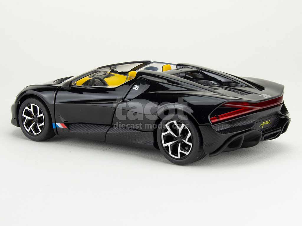 106396 Bugatti Mistral W16 2022