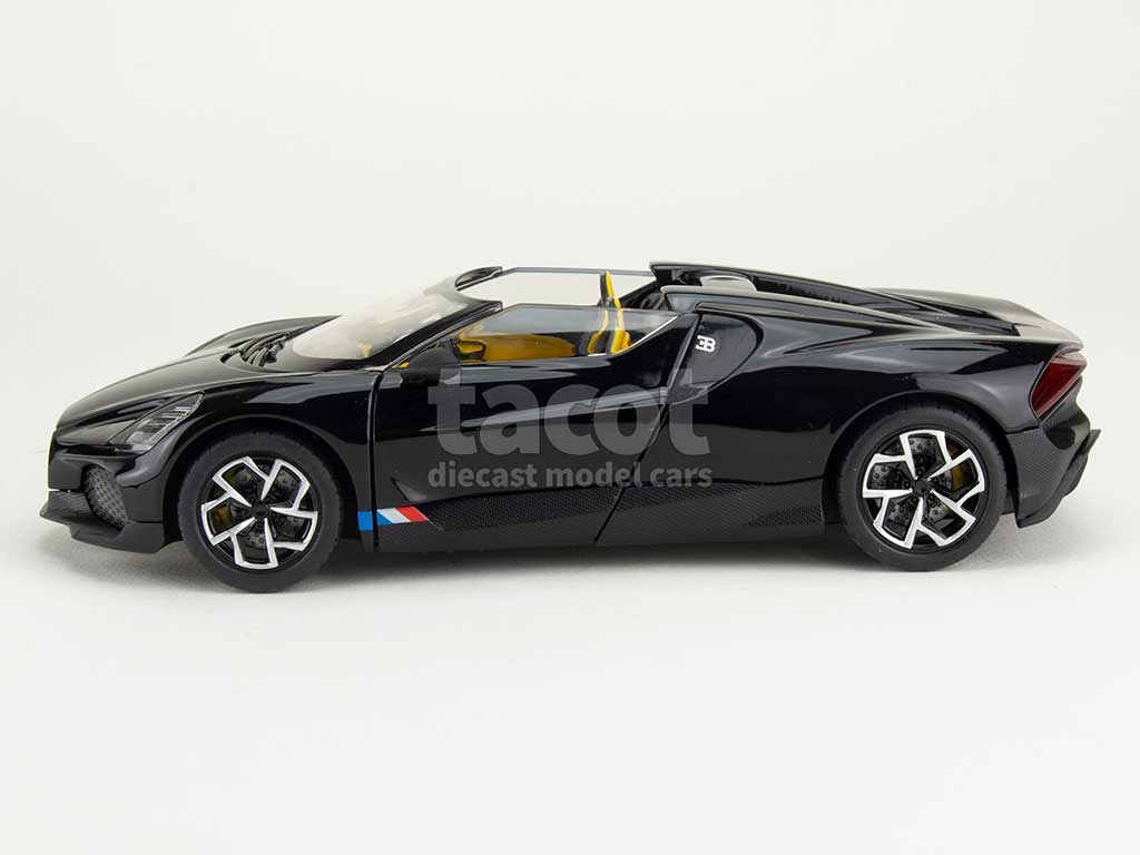 106396 Bugatti Mistral W16 2022
