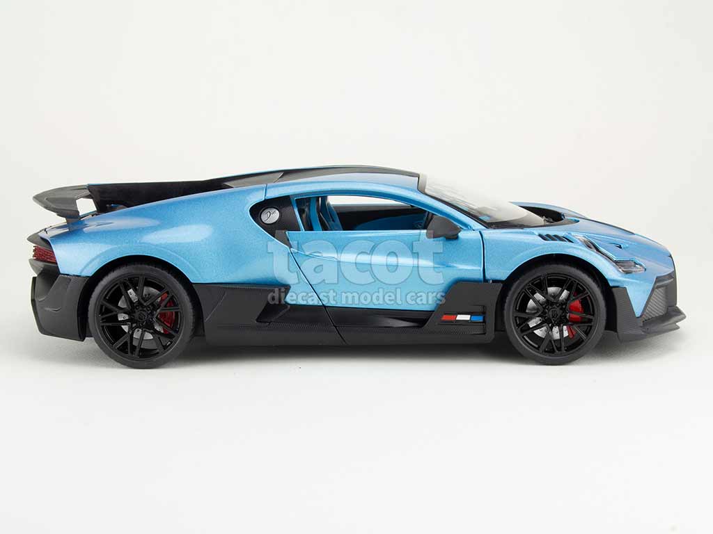 106397 Bugatti Divo 2019