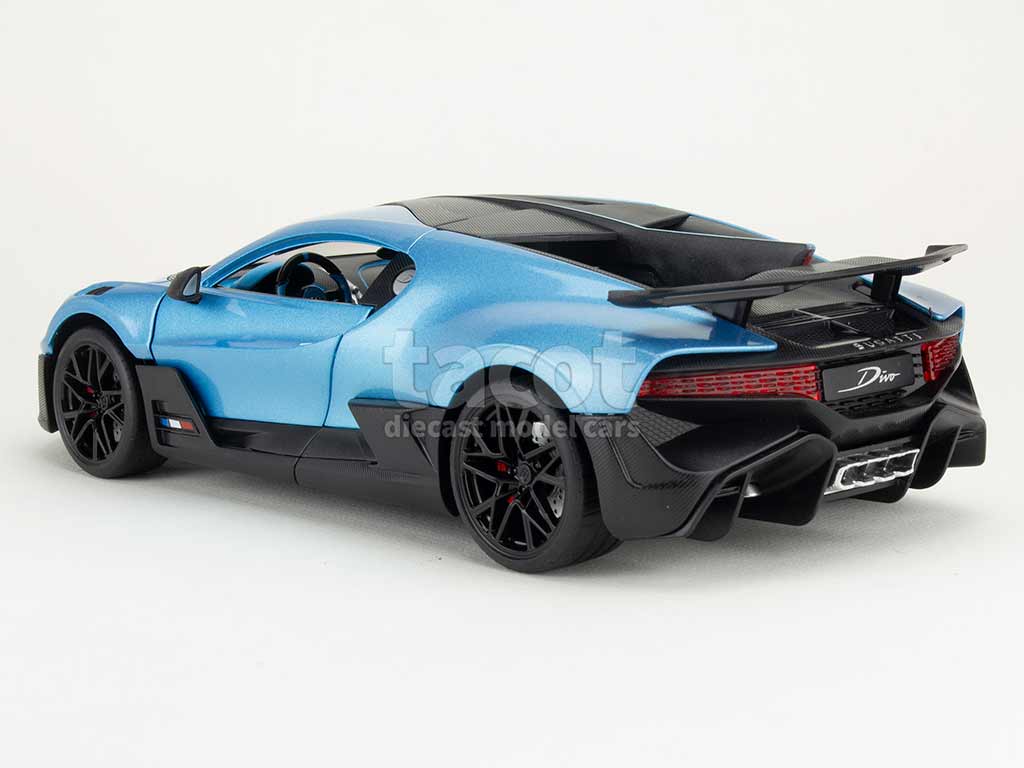 106397 Bugatti Divo 2019