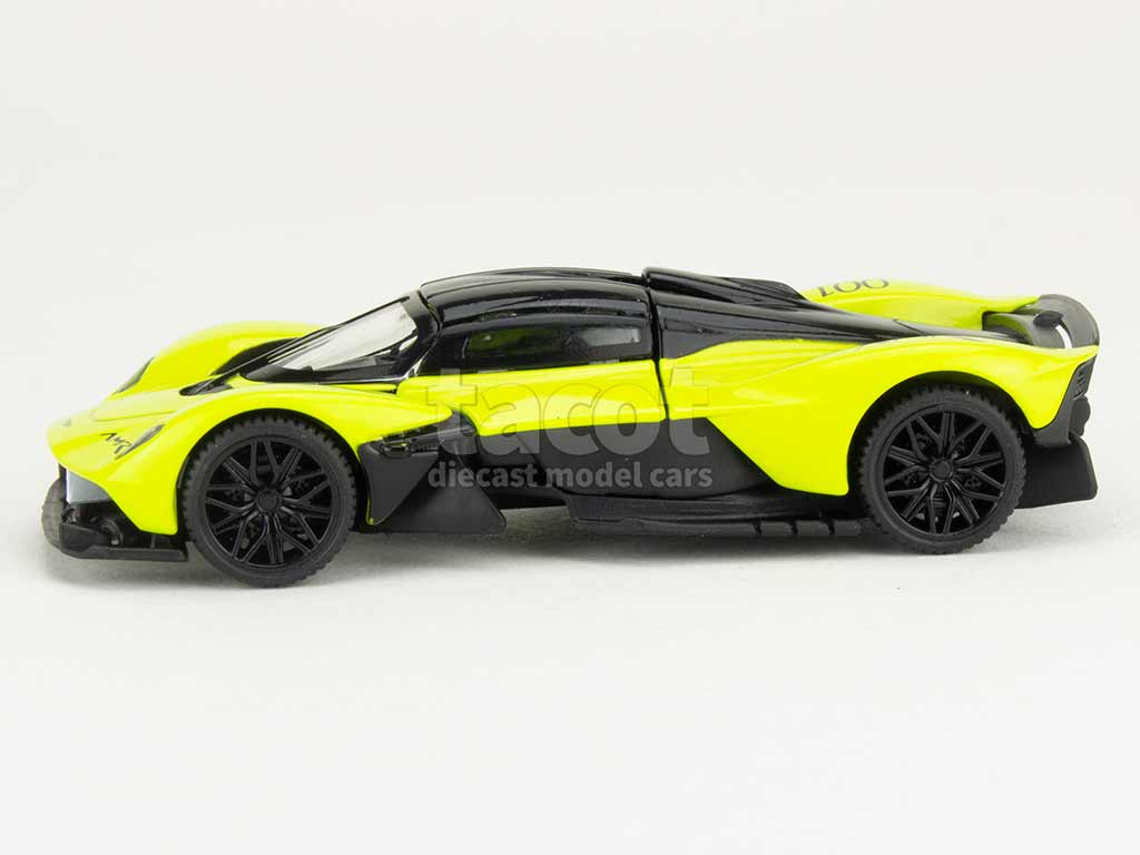 106401 Aston Martin Valkyrie 2023