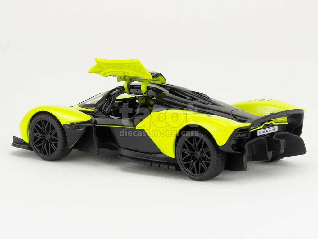 106401 Aston Martin Valkyrie 2023