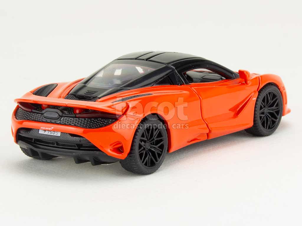 106404 McLaren 750S Coup&eacute; 2023