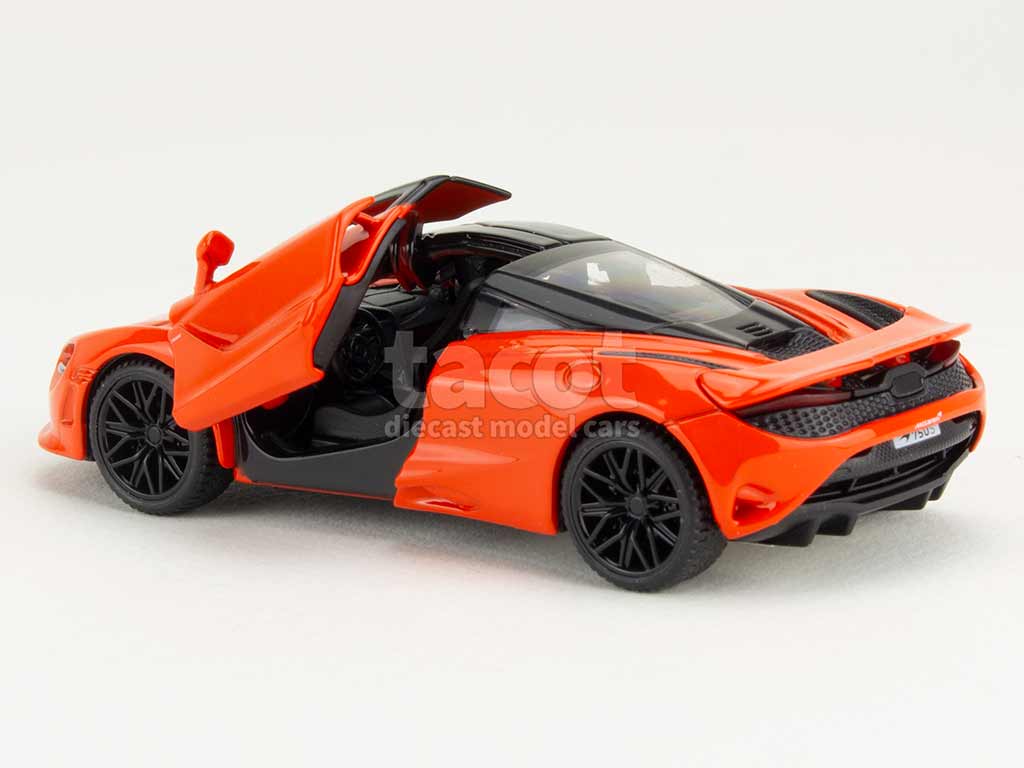 106404 McLaren 750S Coup&eacute; 2023
