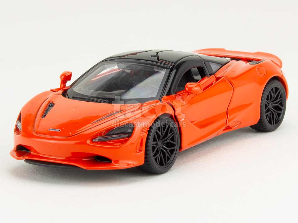 106404 McLaren 750S Coup&eacute; 2023