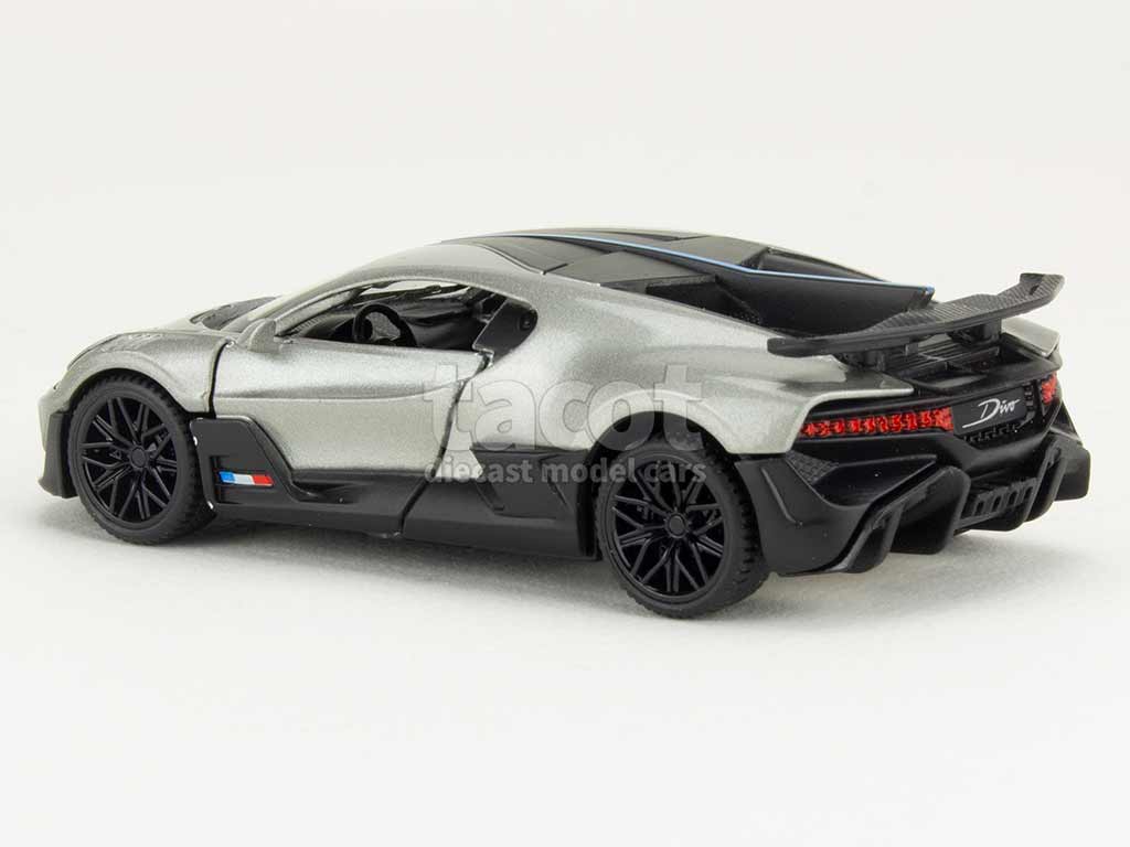 106406 Bugatti Divo 2019