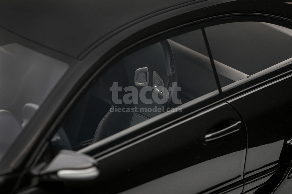 106425 Mercedes CLK Coupé DTM AMG/ C209 2004