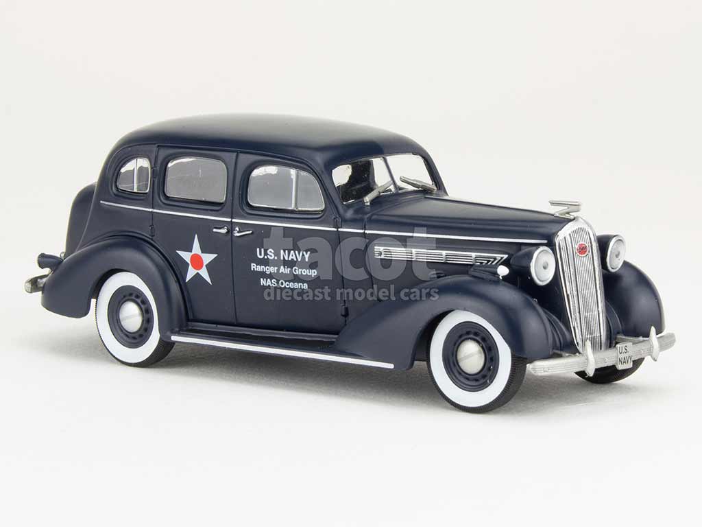 106435 Buick Special Series 40 Military 1943