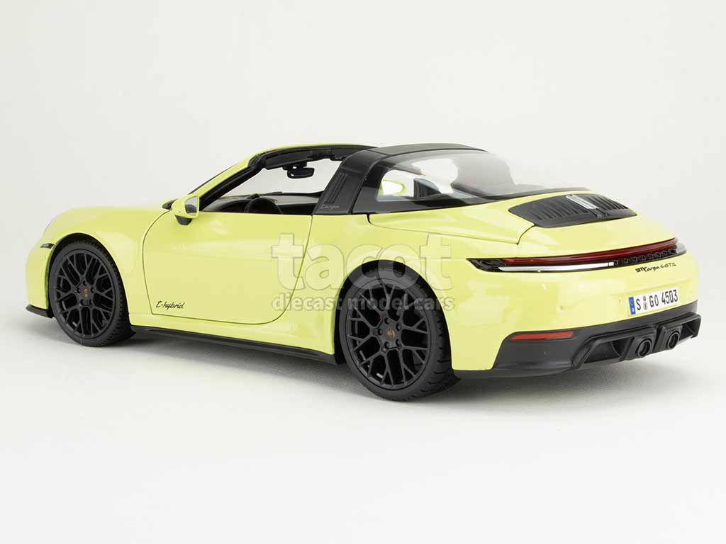 106479 Porsche 911/992.2 Targa 4 GTS Hybrid 2025