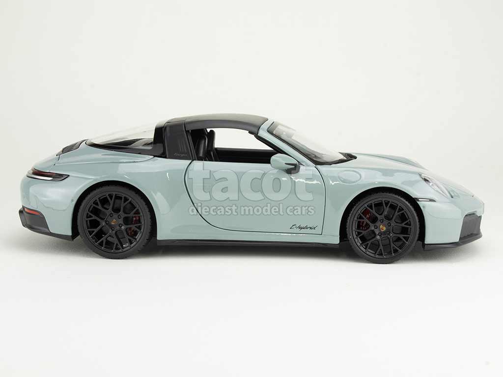 106480 Porsche 911/992.2 Targa 4 GTS Hybrid 2025