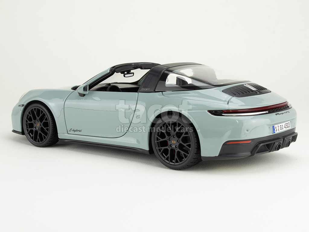 106480 Porsche 911/992.2 Targa 4 GTS Hybrid 2025