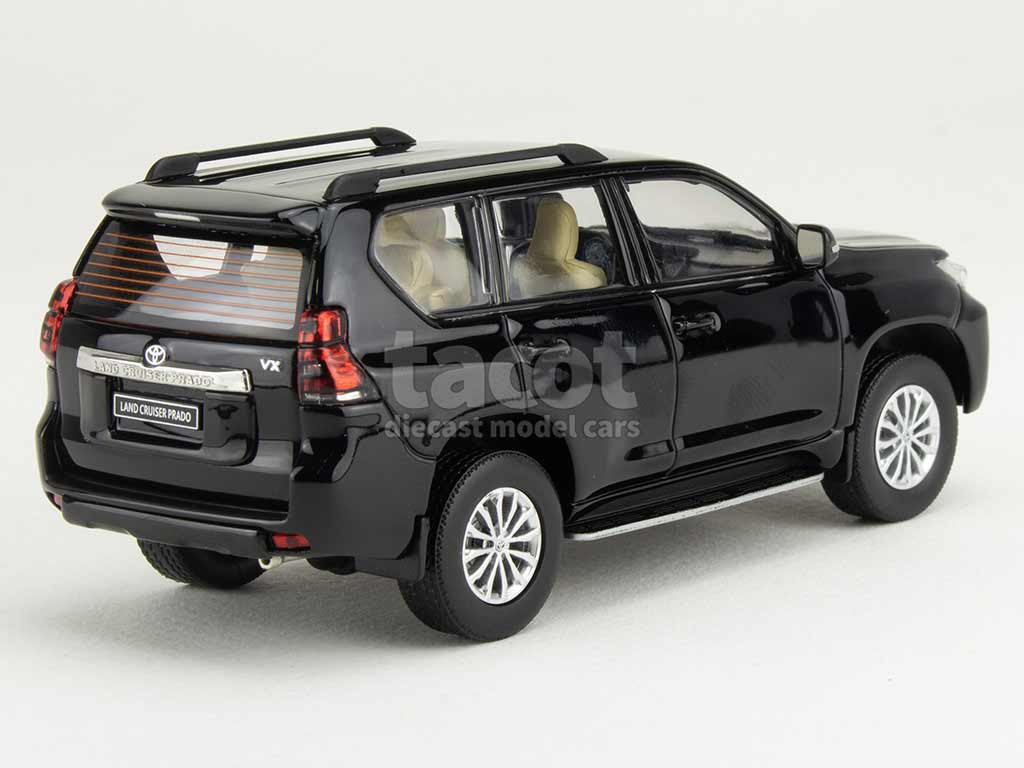 106500 Toyota Land Cruiser Prado 2018