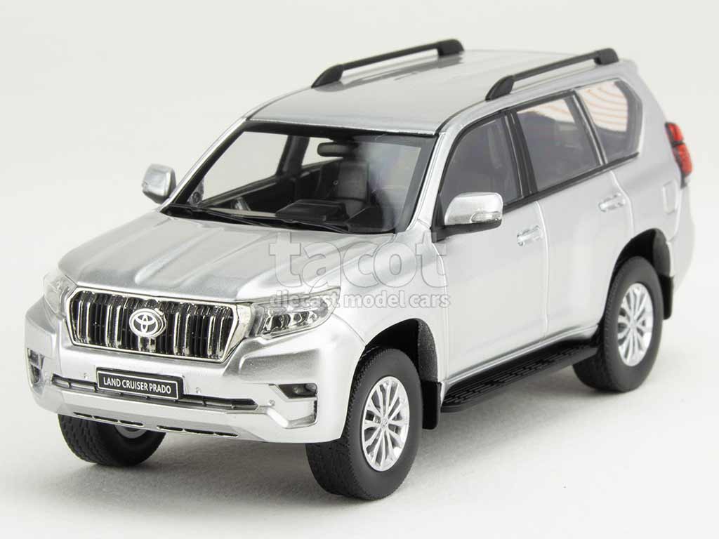 106501 Toyota Land Cruiser Prado 2018