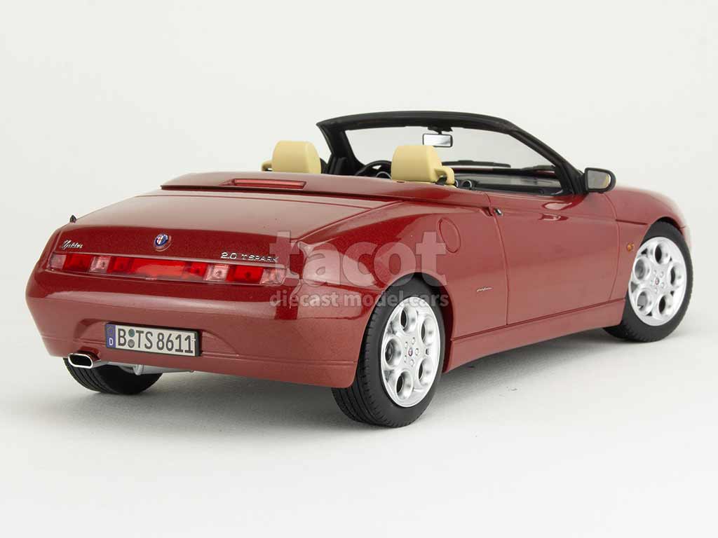 106517 Alfa Romeo Spider 1999