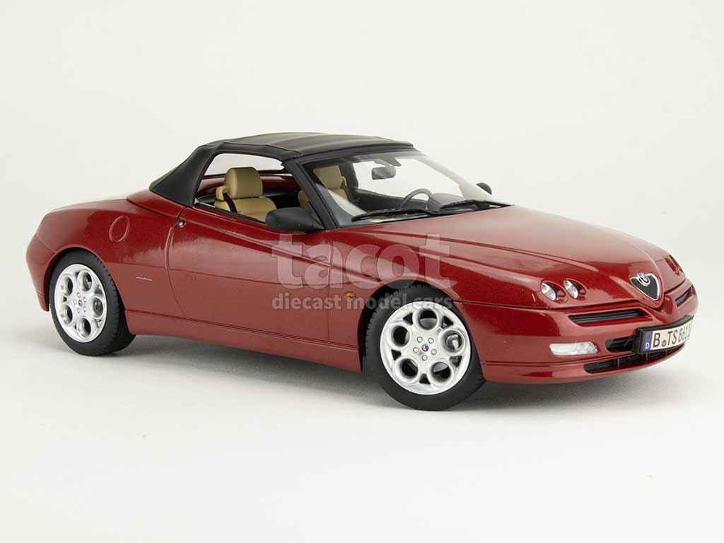 106517 Alfa Romeo Spider 1999