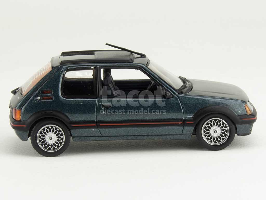 106523 Peugeot 205 1.9 Magic 1990