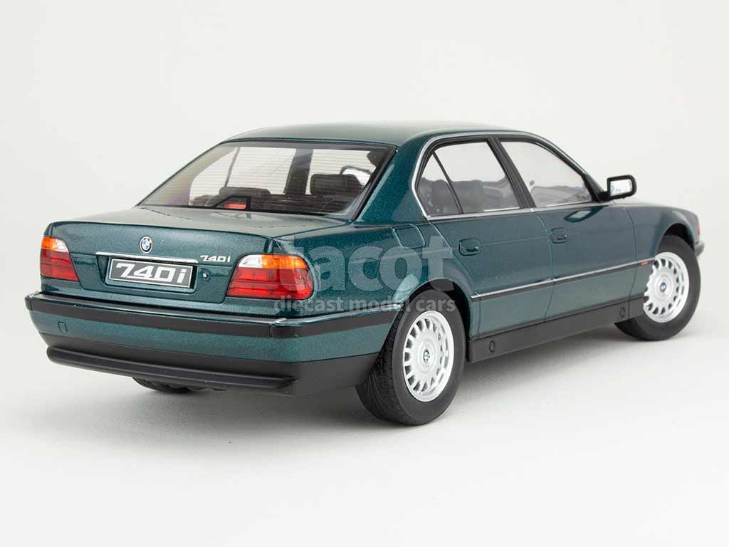 106549 BMW 740i/ E38 1994