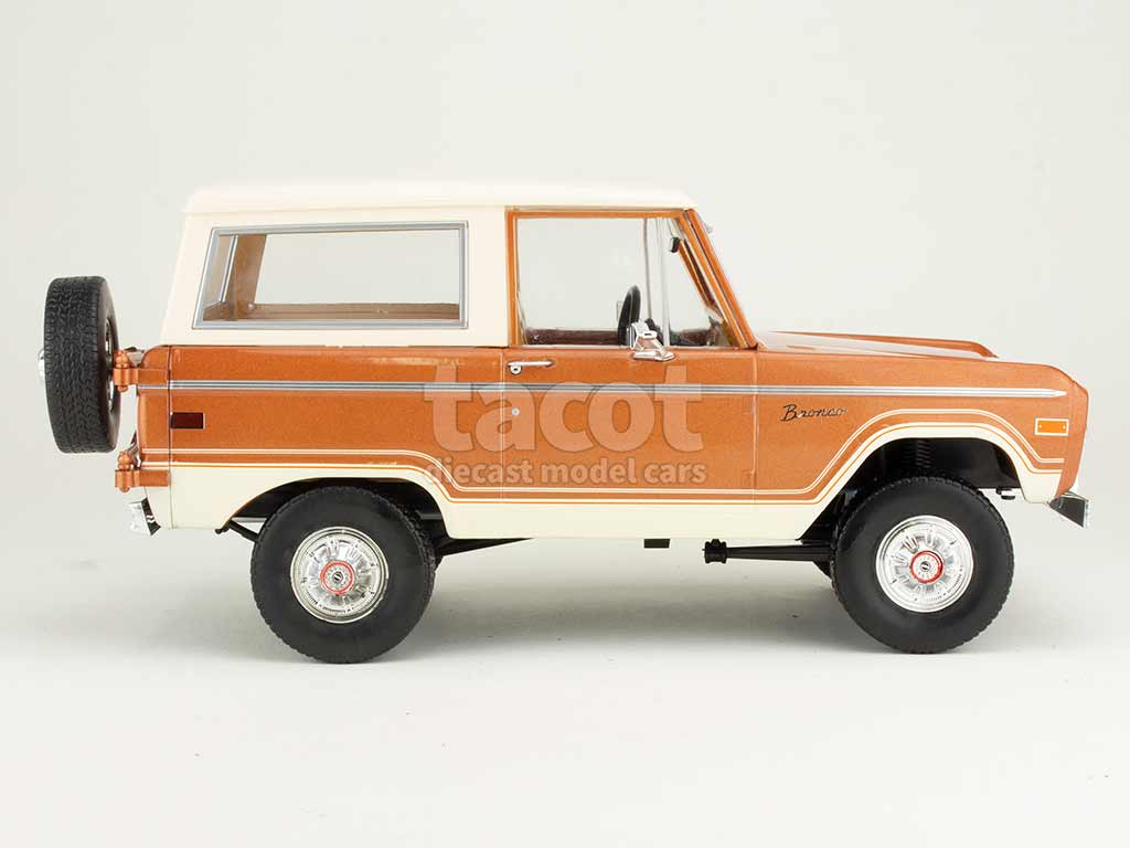 106559 Ford Bronco 1973