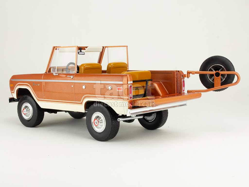 106559 Ford Bronco 1973