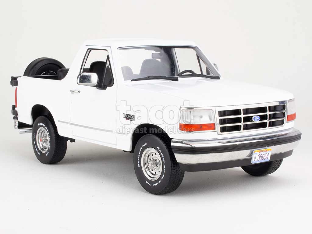 106560 Ford Bronco XLT 1993
