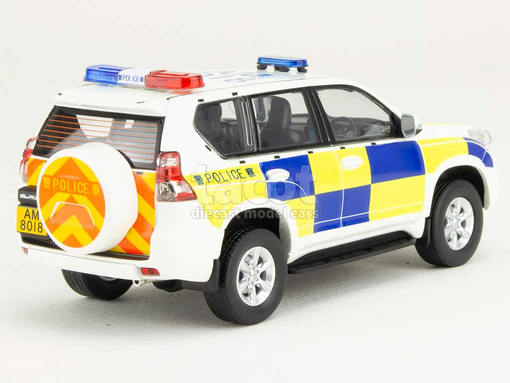 106564 Toyota Land Cruiser Prado Police 2015