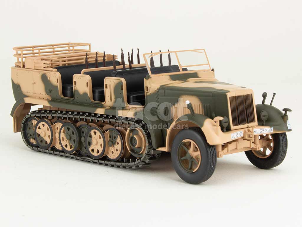 106570 Divers SD.KFZ.7 Military 1943