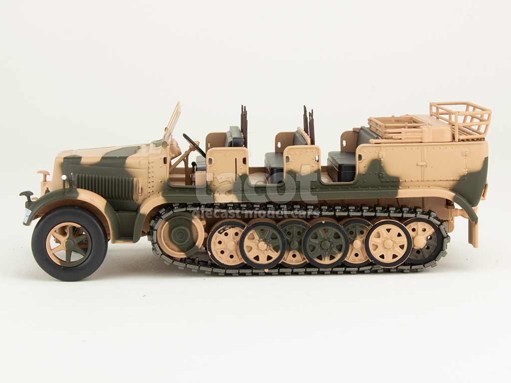 106570 Divers SD.KFZ.7 Military 1943