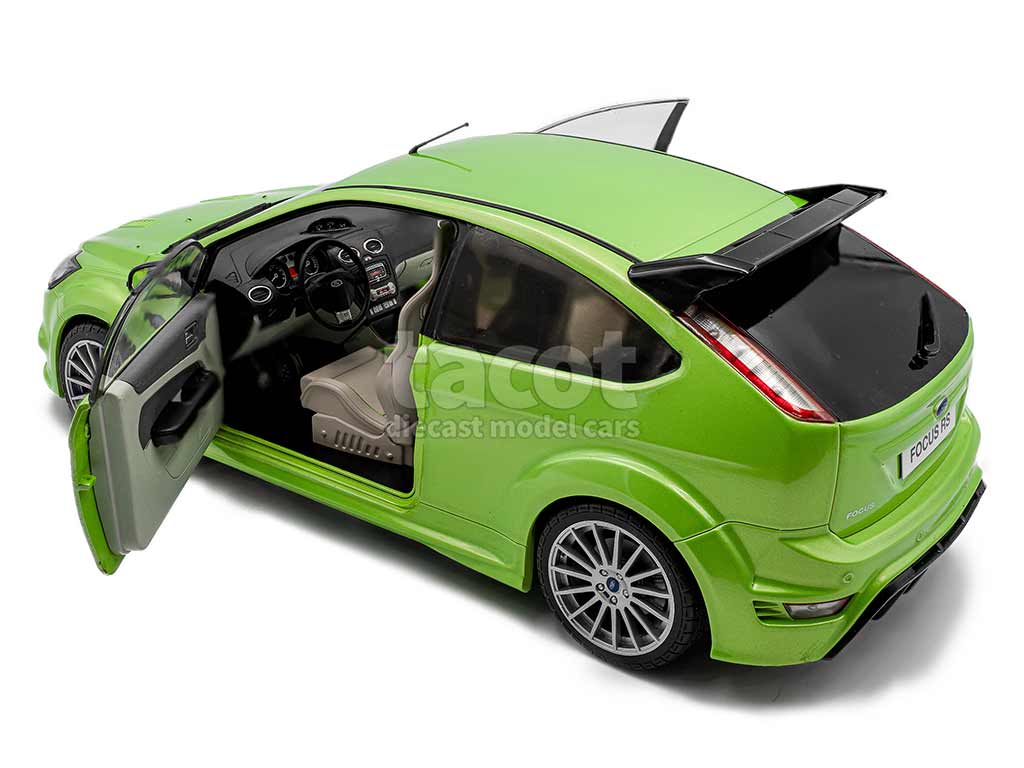 106576 Ford Focus MKII RS 2009