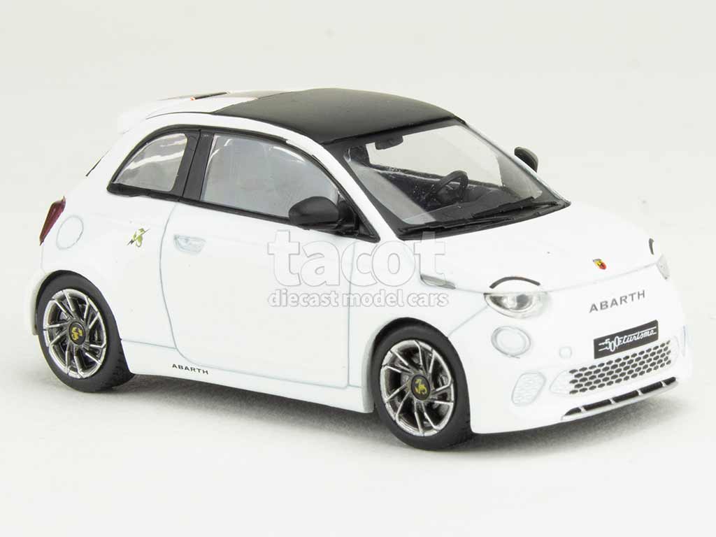 106610 Fiat 500e Abarth 2024