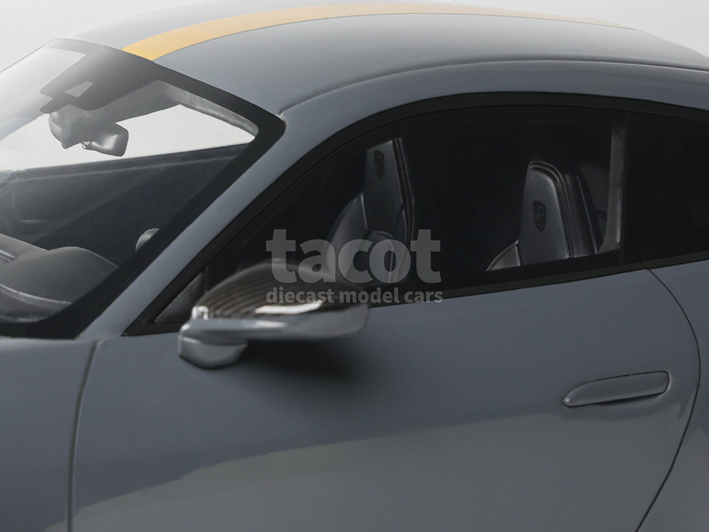 106647 Porsche 911/992 GT3 Touring 2025