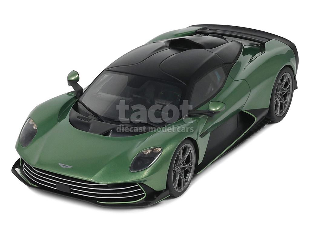 106661 Aston Martin Valhalla 2025