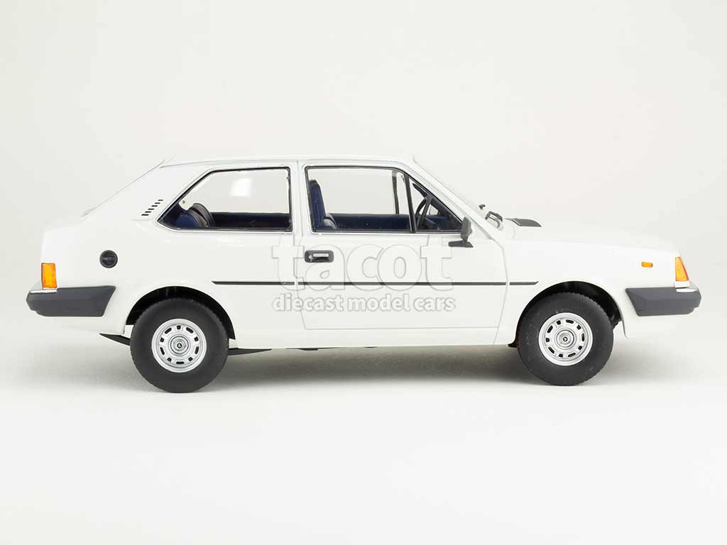 106679 Volvo 343 GLS 1982