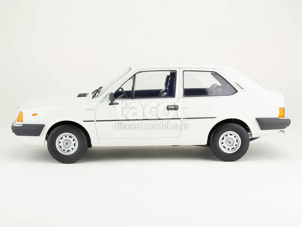 106679 Volvo 343 GLS 1982