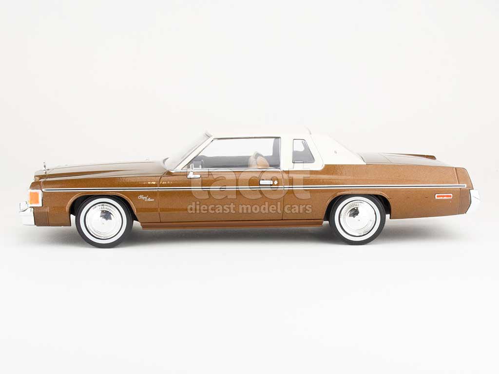 106684 Dodge Royal Monaco 1977