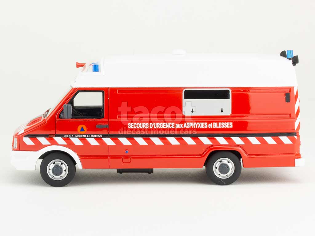 Miniature ELIGOR 1/43 – Iveco Daily Sécurité Civile Ambulance, NEUF