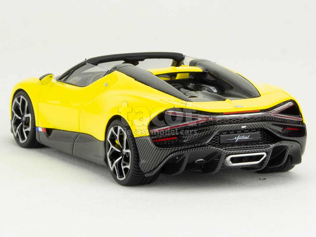 106707 Bugatti Mistral W16 2022