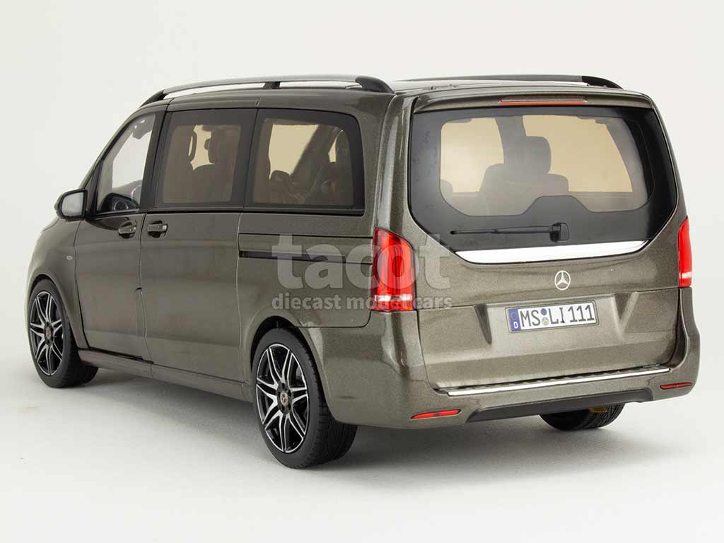 106715 Mercedes V-Class AMG Line 2018