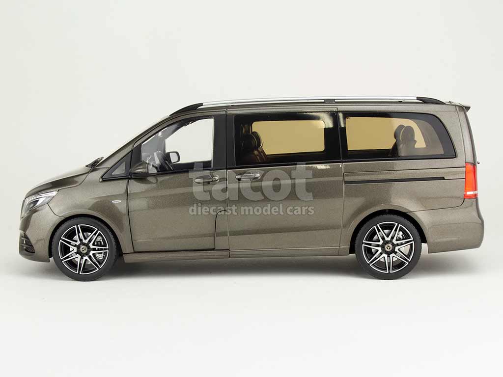 106715 Mercedes V-Class AMG Line 2018