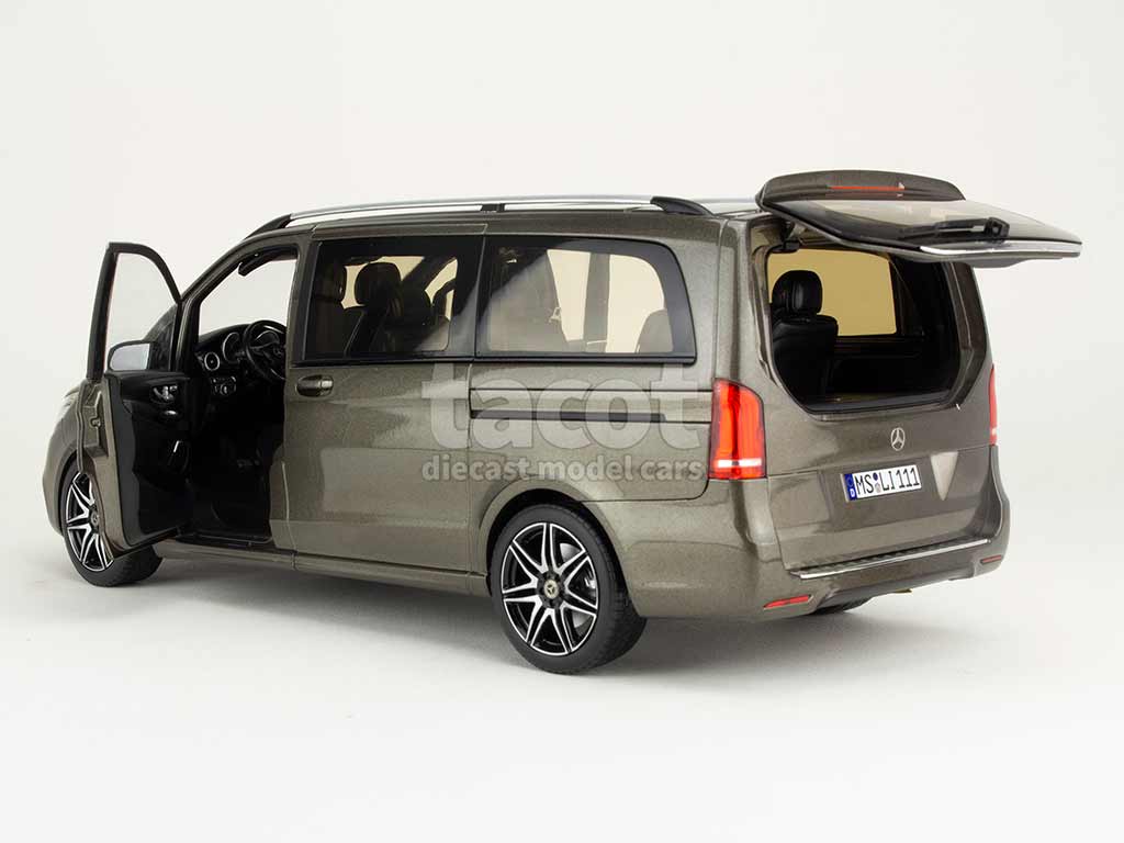 106715 Mercedes V-Class AMG Line 2018