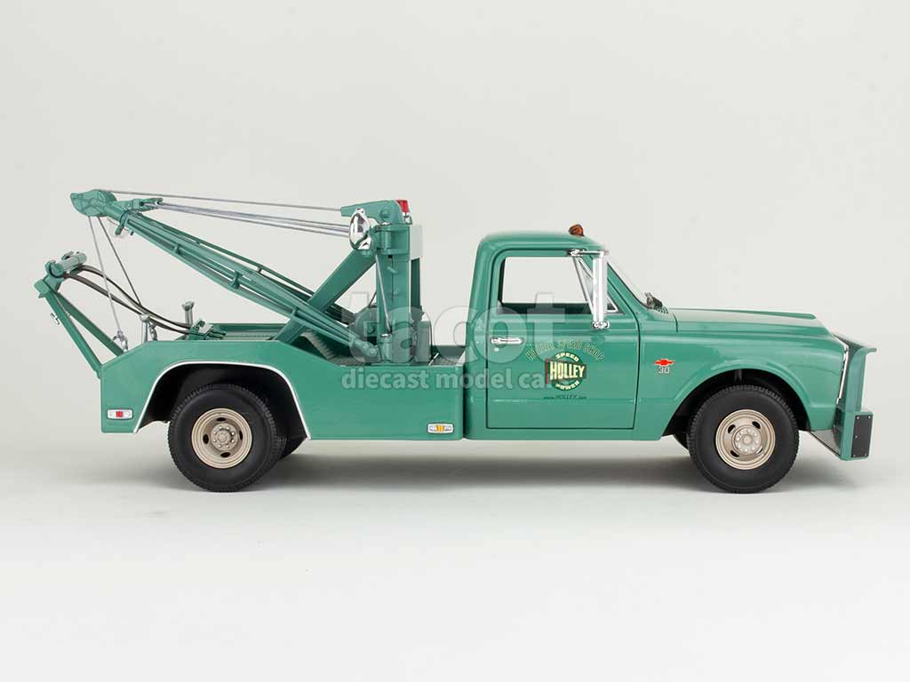 106721 Chevrolet C-30 D&eacute;panneuse 1967