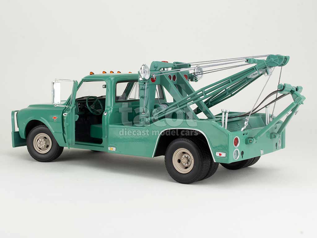 106721 Chevrolet C-30 D&eacute;panneuse 1967