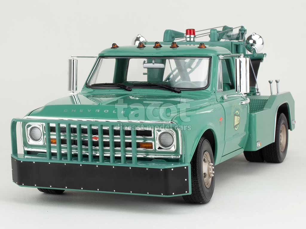 106721 Chevrolet C-30 Dépanneuse 1967