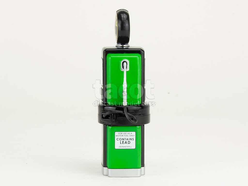 106726 Divers Pompe &agrave; Essence R&eacute;tro