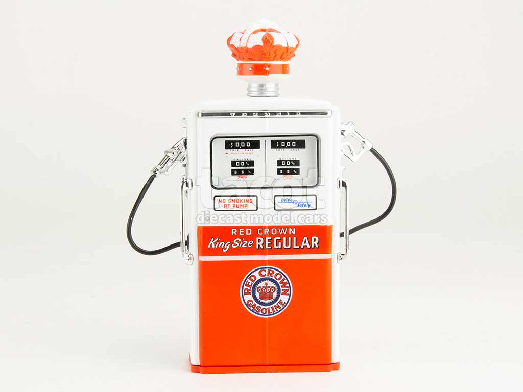 106728 Divers Pompe &agrave; Essence R&eacute;tro