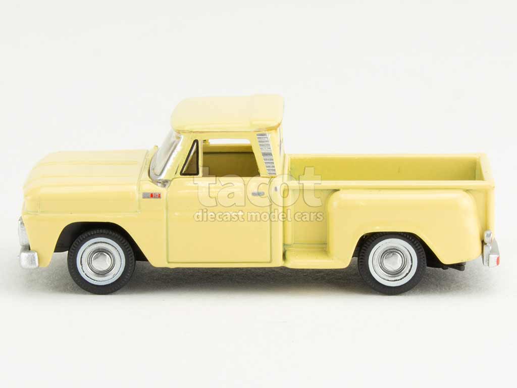 106735 Chevrolet Stepside Pick-Up 1965