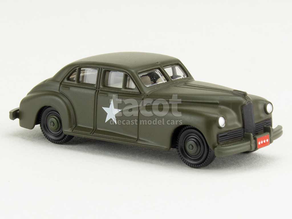 106748 Packard Clipper Touring Sedan 1942